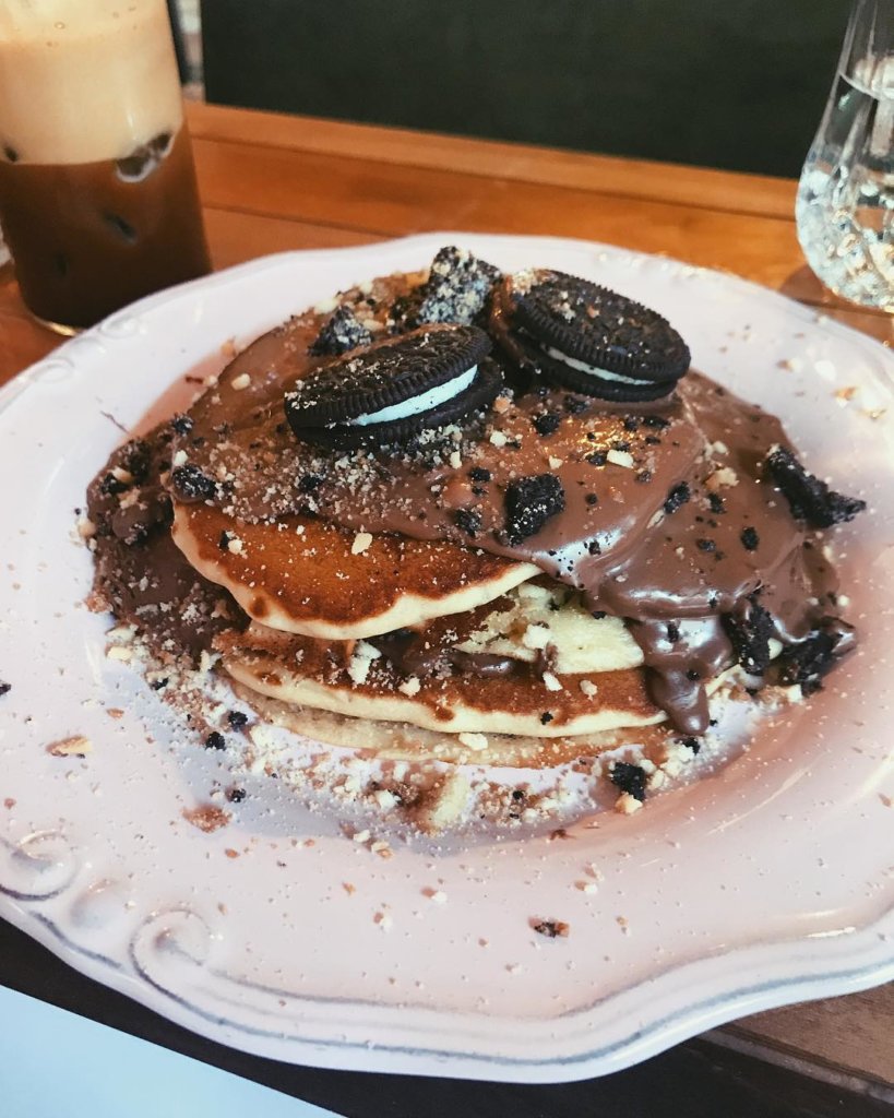 Oreo Pancakes στο Oh Mama στη Γλυφάδα